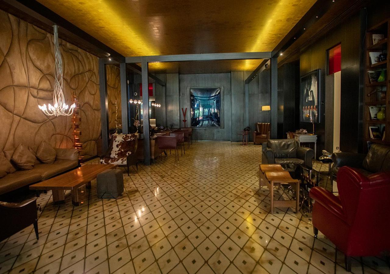 Saifi Suites Hotel Beirut Ngoại thất bức ảnh