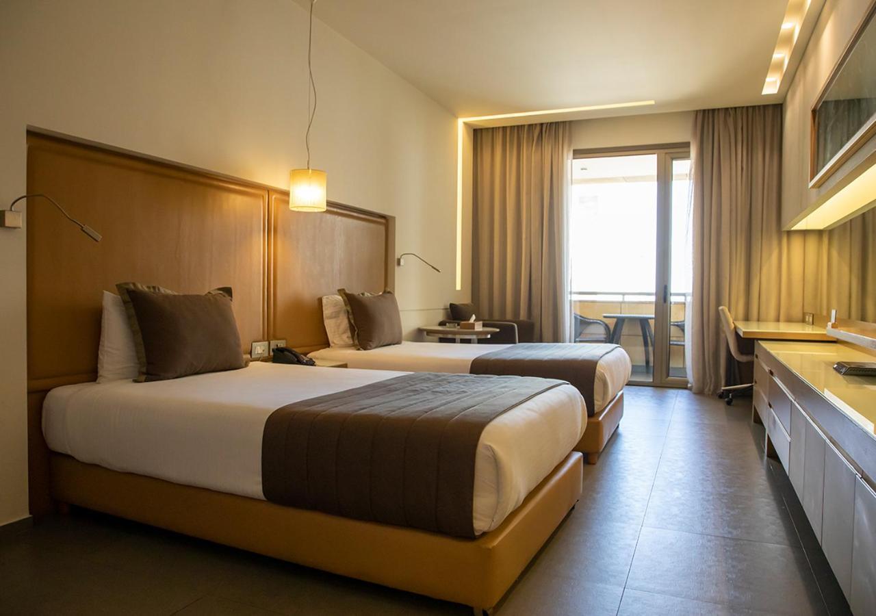 Saifi Suites Hotel Beirut Ngoại thất bức ảnh