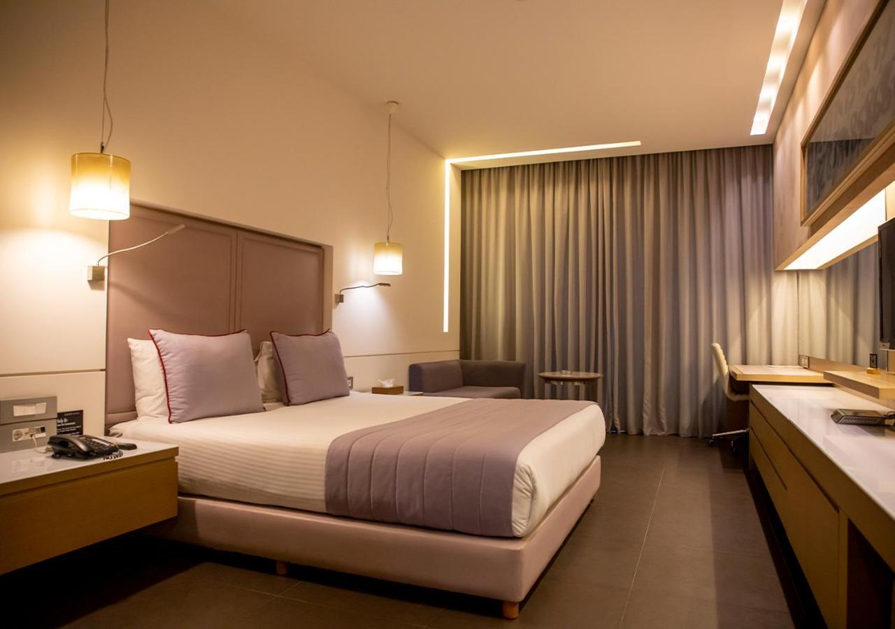 Saifi Suites Hotel Beirut Ngoại thất bức ảnh