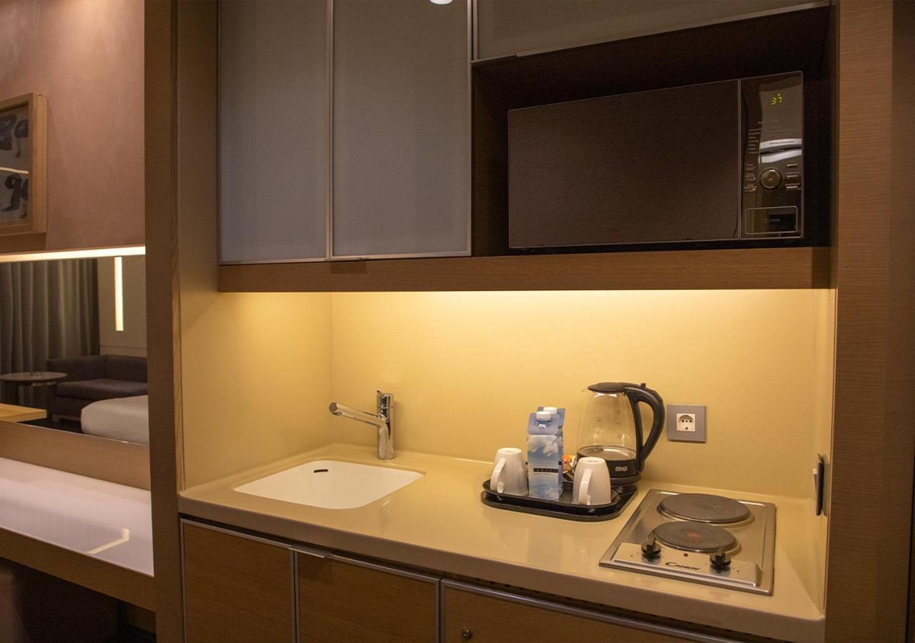 Saifi Suites Hotel Beirut Ngoại thất bức ảnh