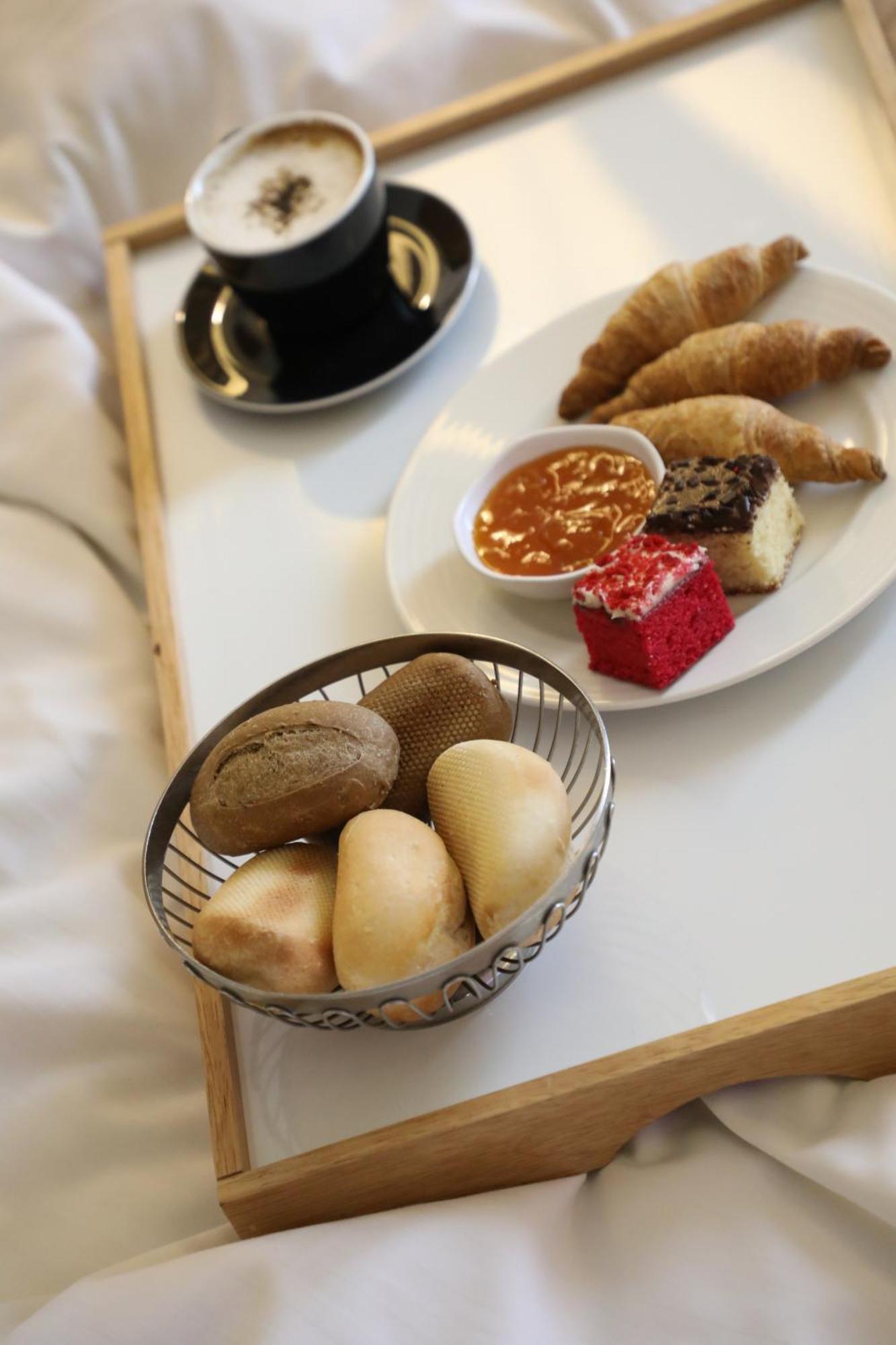 Saifi Suites Hotel Beirut Ngoại thất bức ảnh