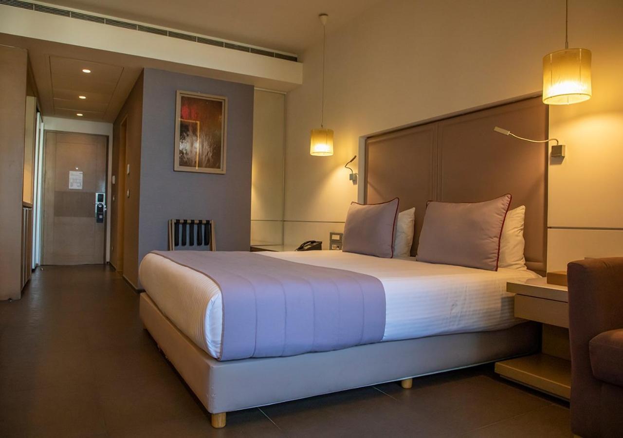 Saifi Suites Hotel Beirut Ngoại thất bức ảnh