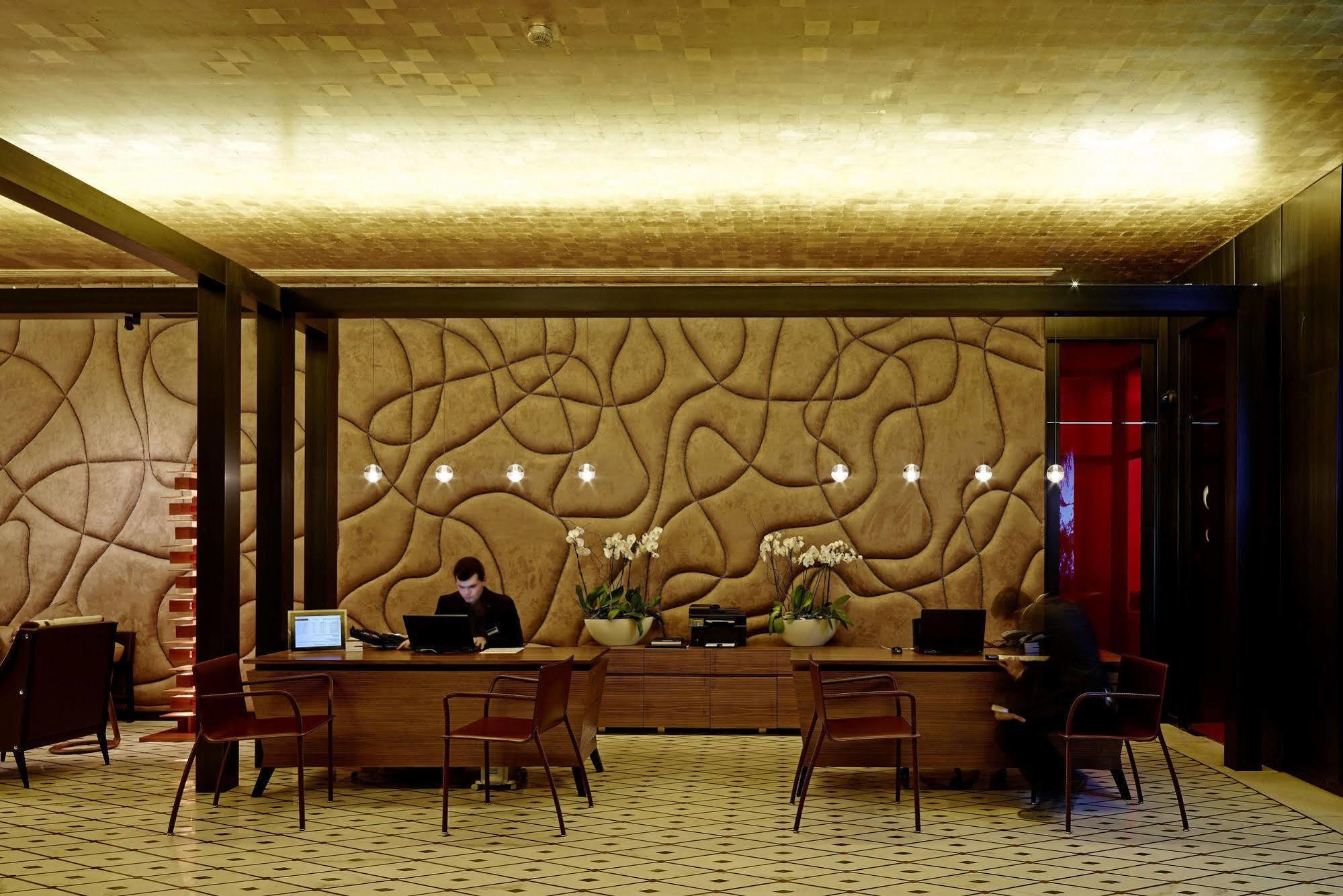Saifi Suites Hotel Beirut Ngoại thất bức ảnh